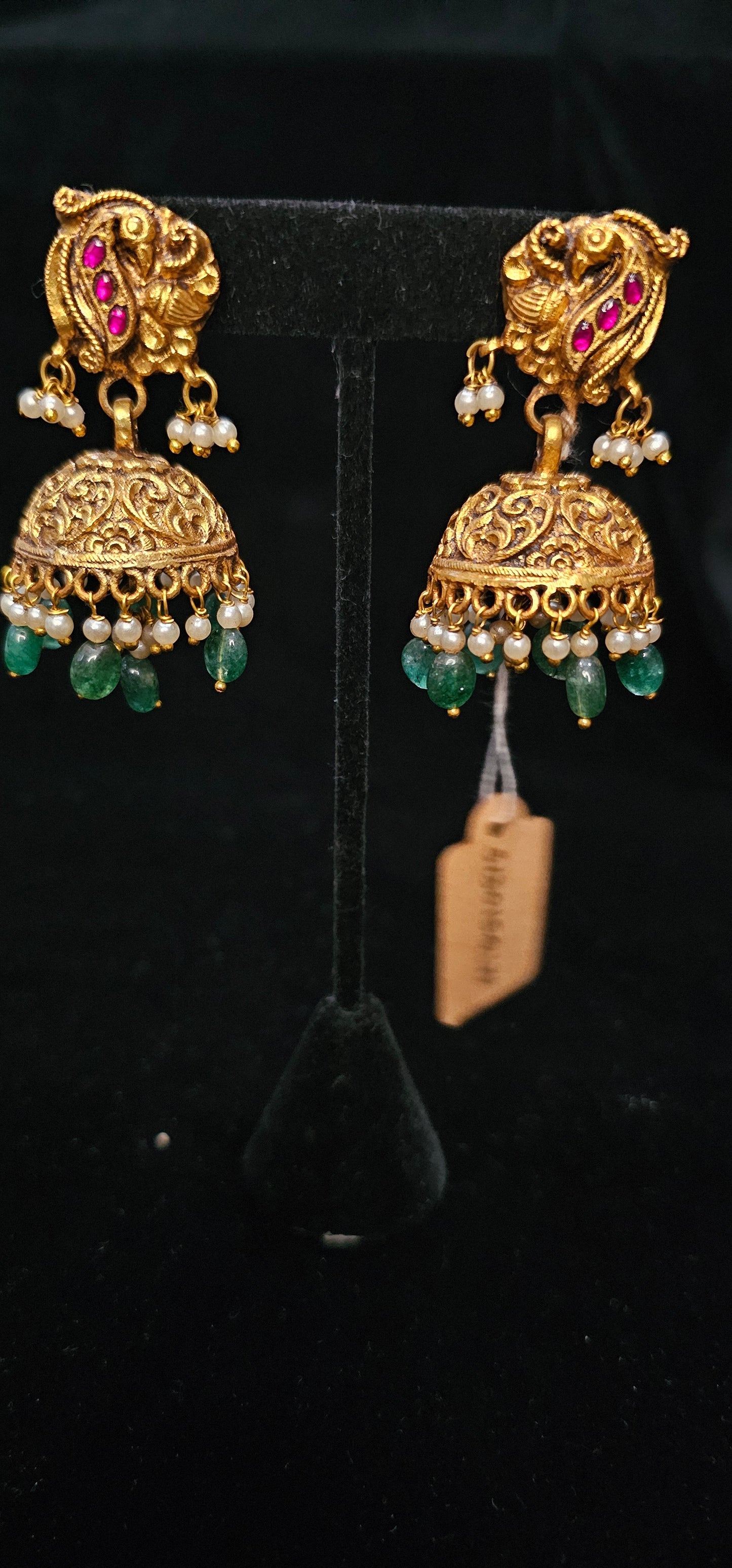 Nakshi jadau kundan jhumka