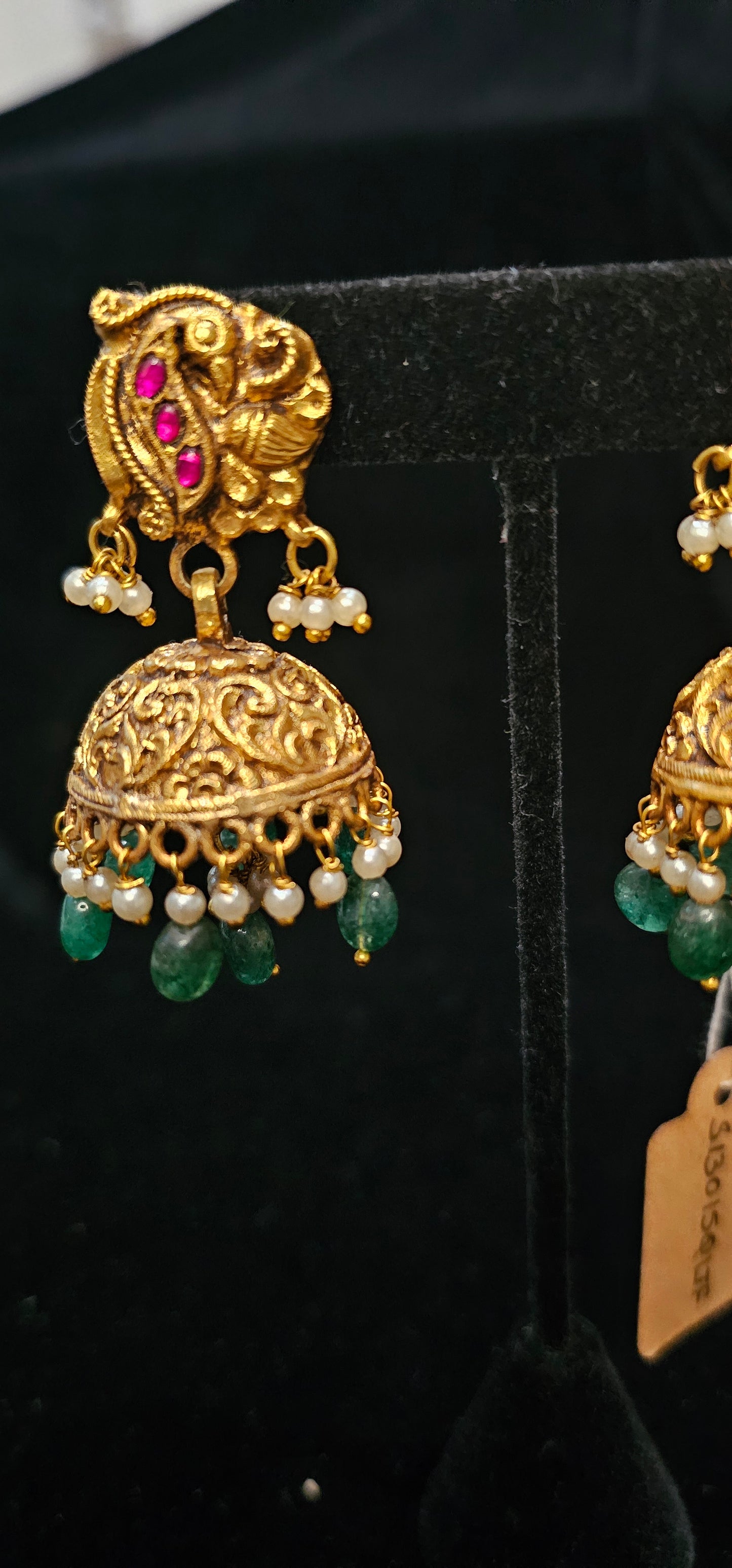 Nakshi jadau kundan jhumka