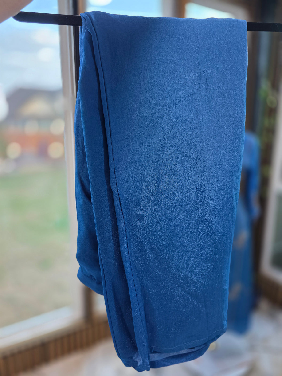 Royal Blue Chinon Silk Hand-Embroidered Suit Set with Dupatta & Pants – 3 Piece Partywear