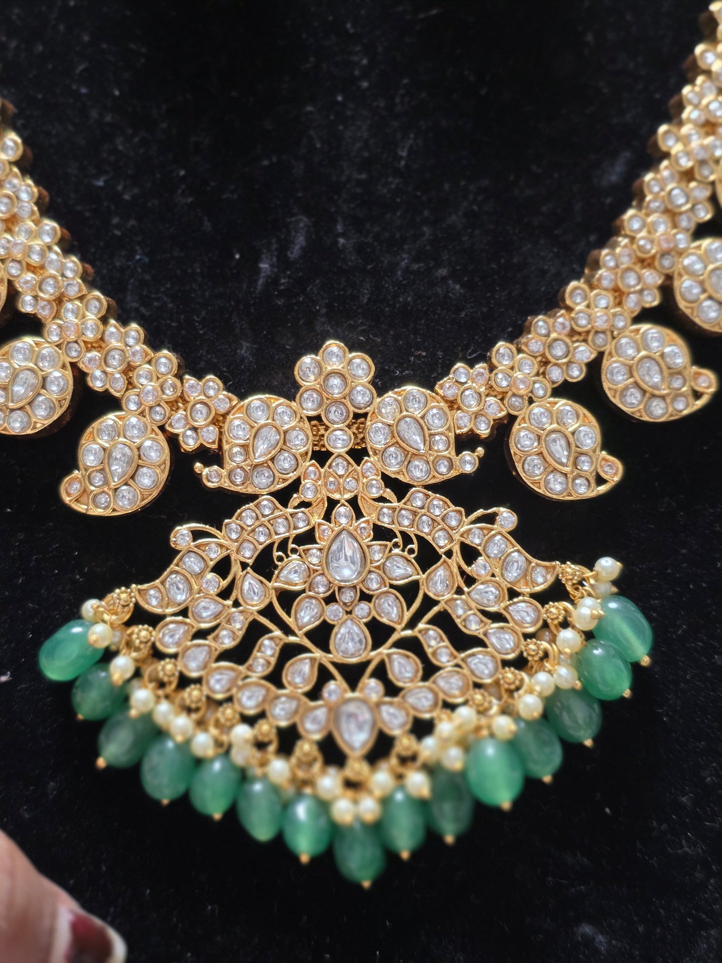 Elegant Mango Kudan Necklace Set with Jhumkas