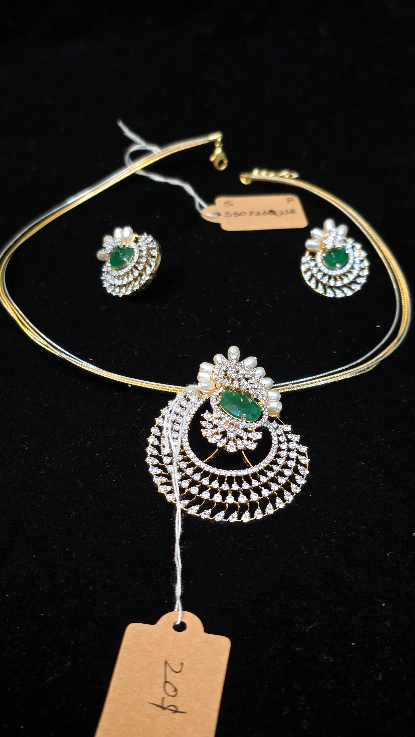 Diamond style pendent with earrings and 2 tone hasli