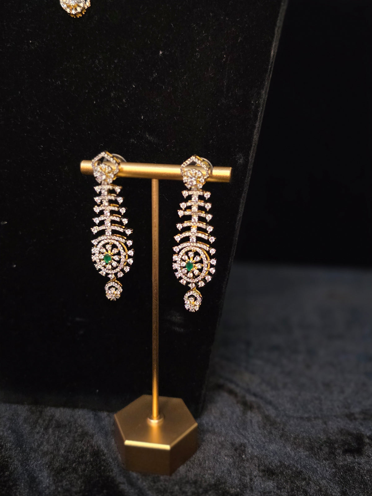 Diamond style necklace set