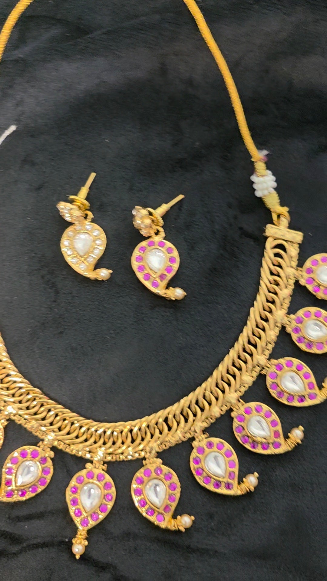 Trending Rashmika Mandhana Inspired 2-in-1 Jilabi Mango Necklace Set