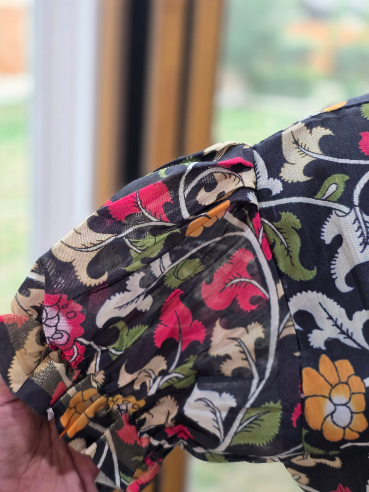 Kalamkari design frock with bluff sleeves