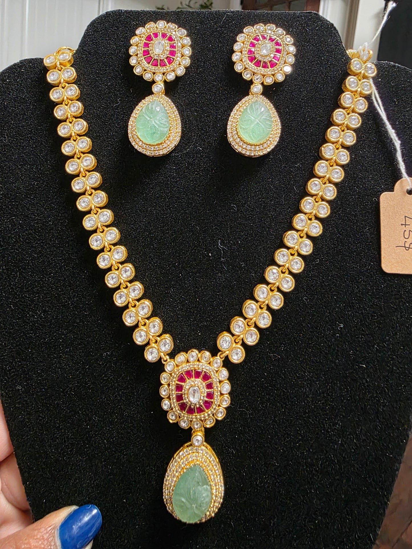 The Regal Mint Fusion Jadau & Moissanite Necklace Set