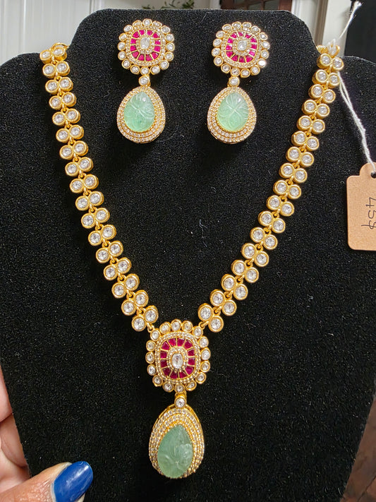 The Regal Mint Fusion Jadau & Moissanite Necklace Set