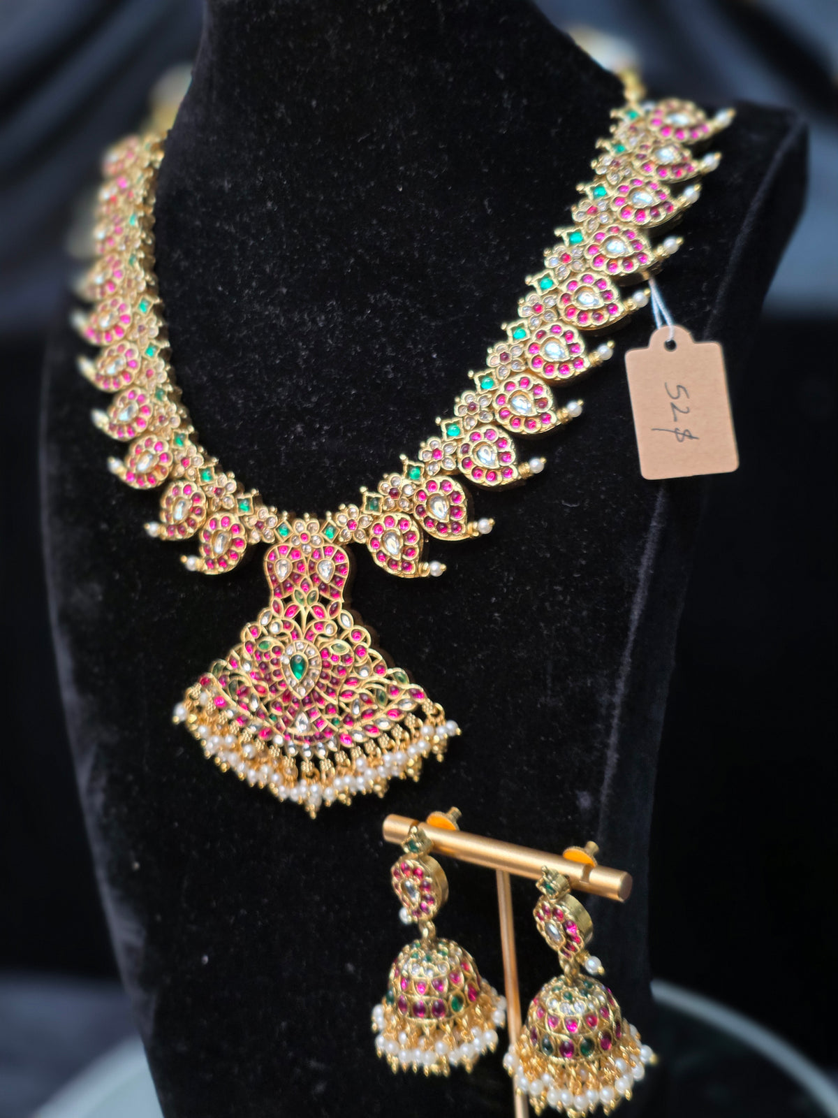 Mid length mango kundan  necklace set
