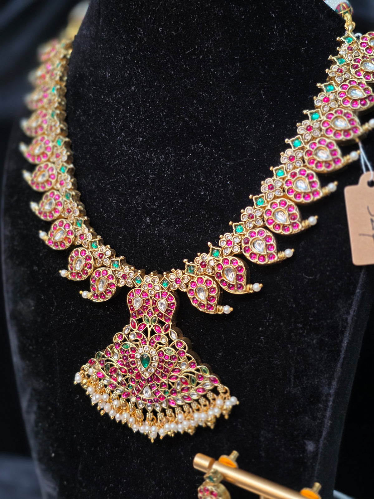 Mid length mango kundan  necklace set