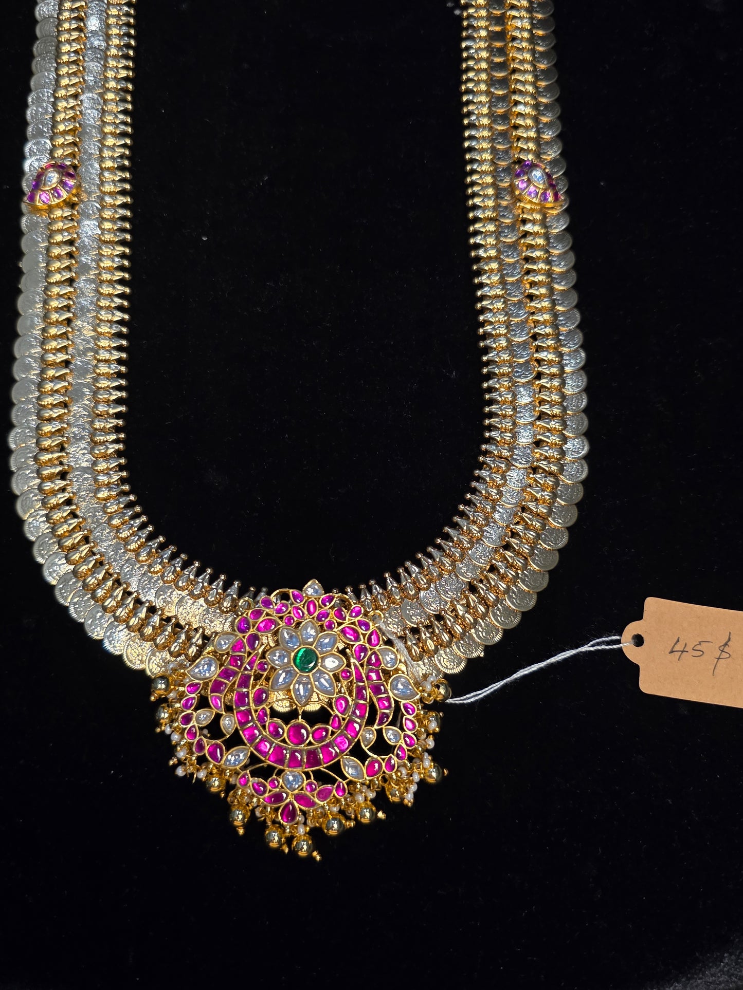 Trending double kasu haram and separate jadau pendant(pendent cost seperate)