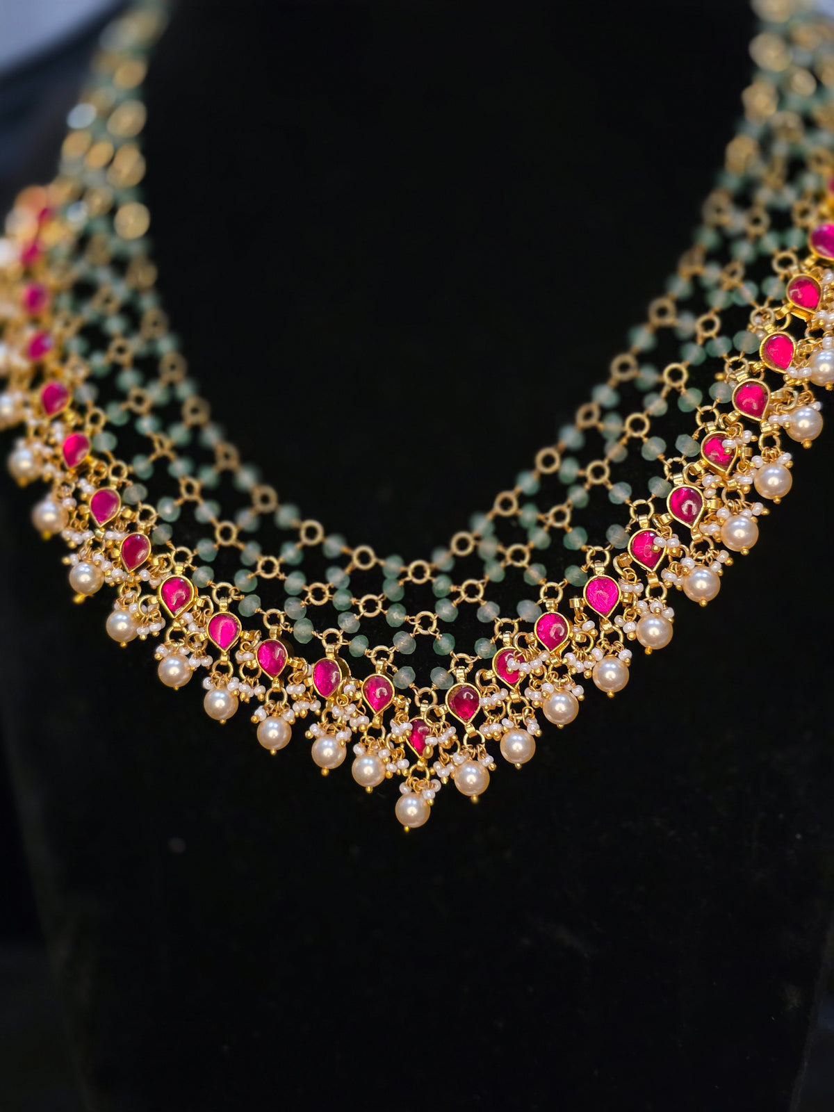 Mesh model beads with jadau kundan and pearl hanging necklace and jadau kundan brass pendent seperate