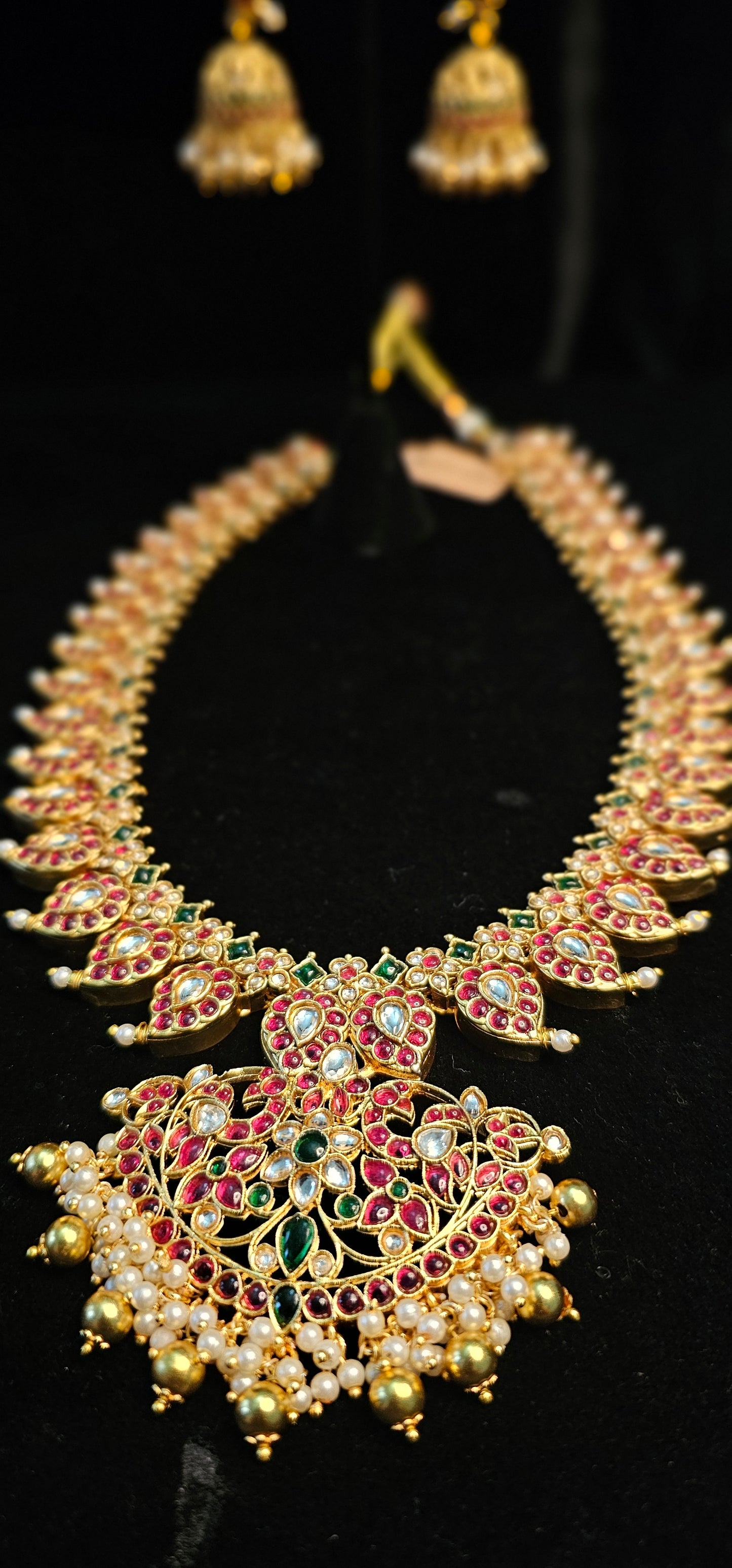 Kempu Mango Haram set