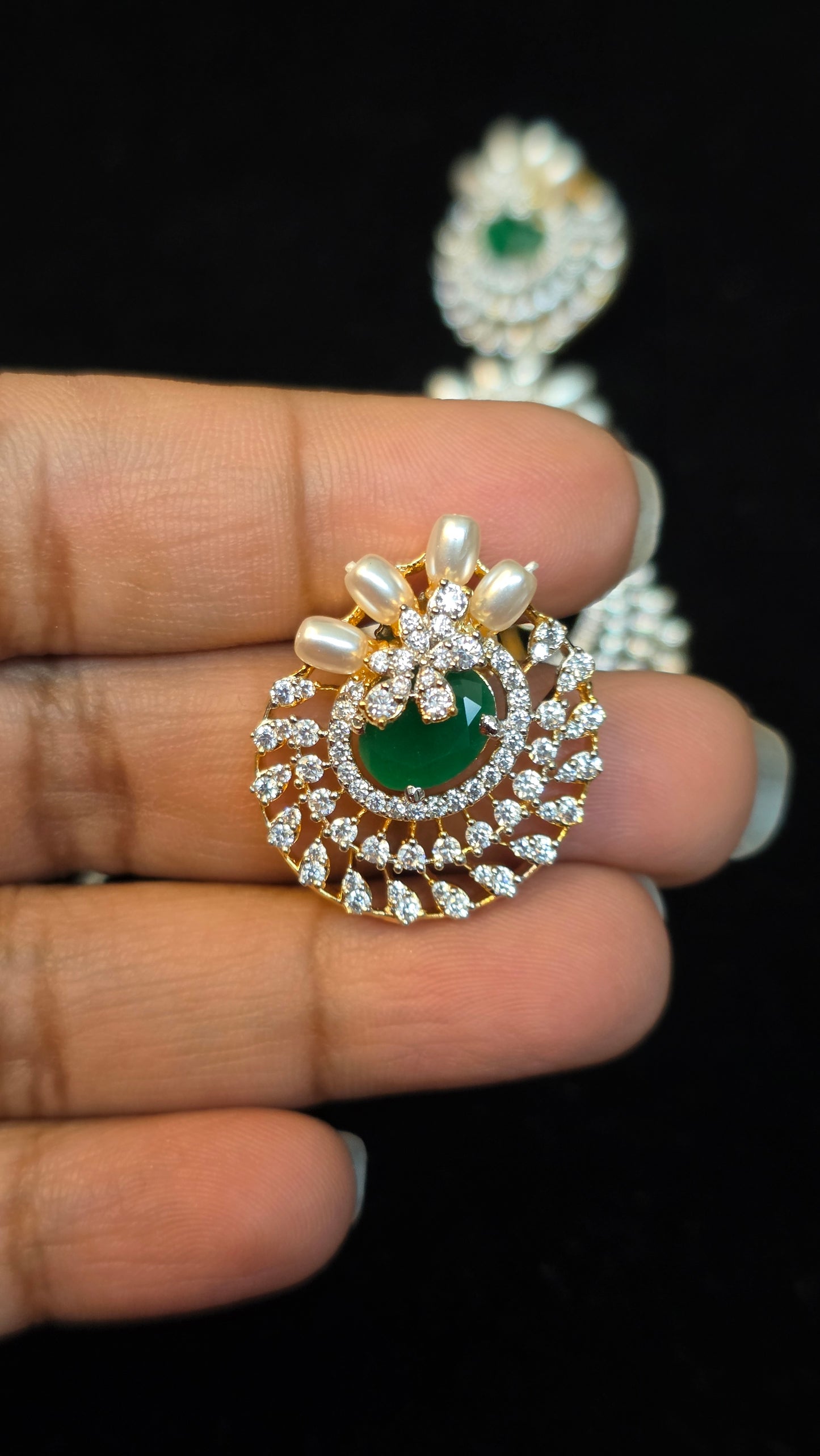 Diamond style pendent with earrings and 2 tone hasli