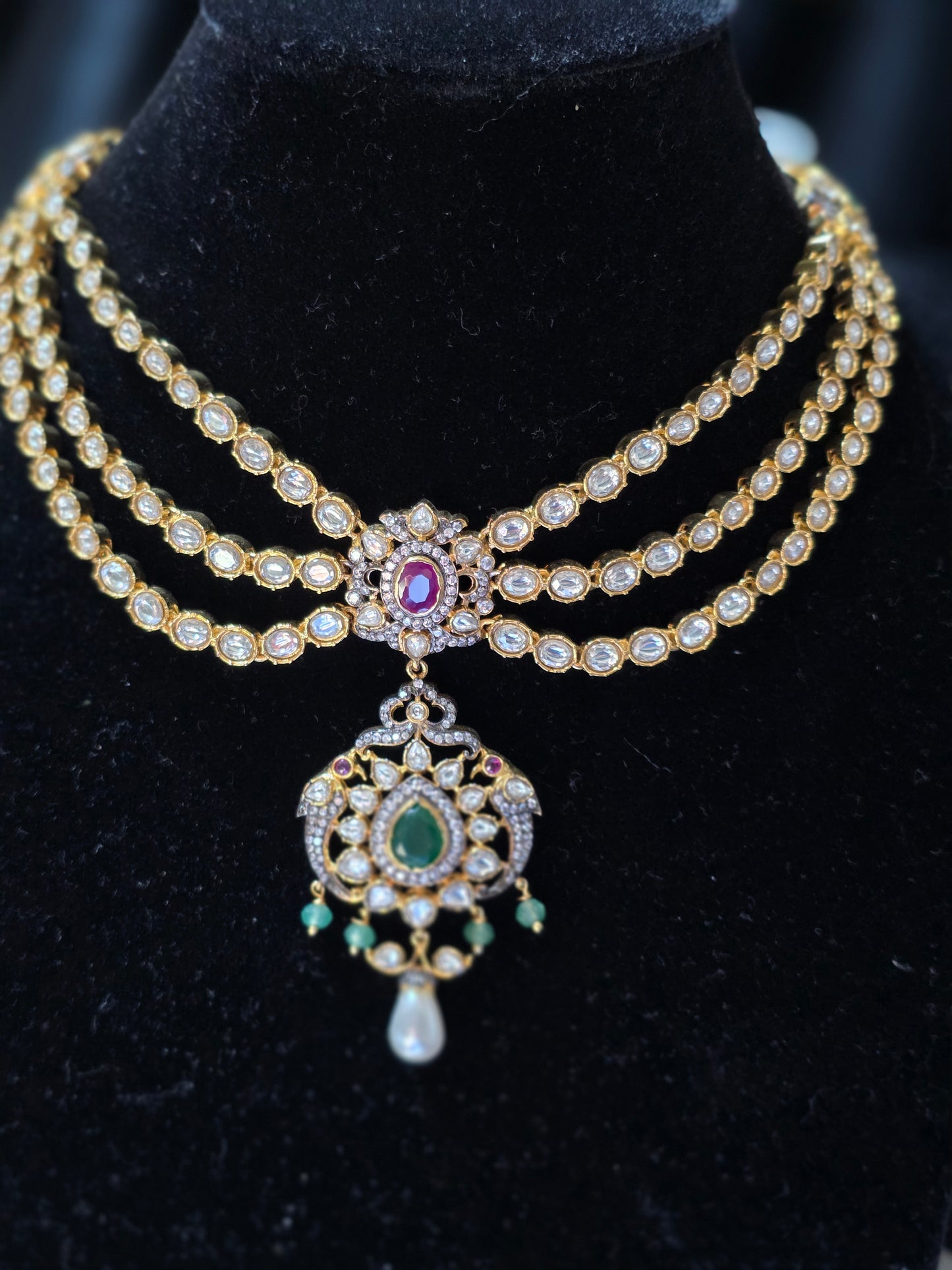 3-Layered Moissanite Rani Necklace with Victorian Finish Locket Set