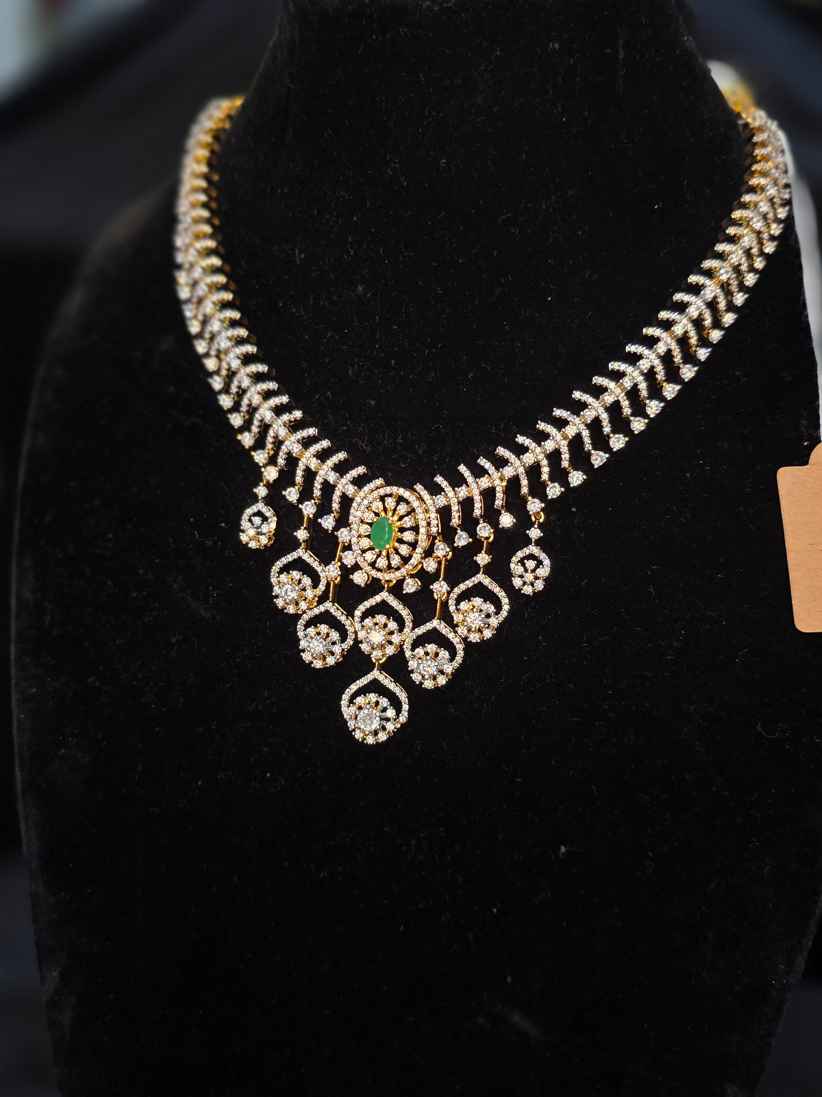 Diamond style necklace set