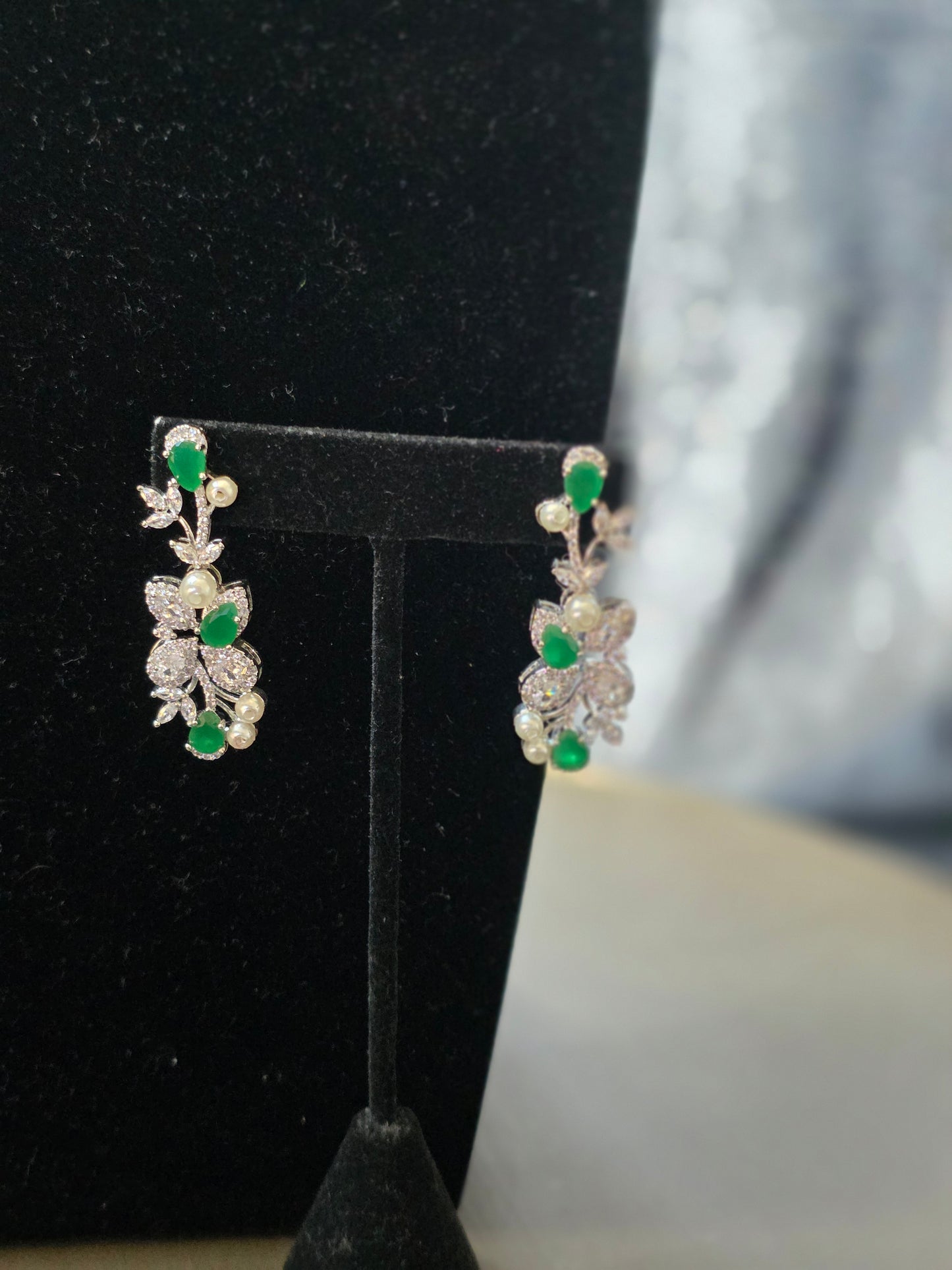 Emerald & Pearl Vine Statement Set