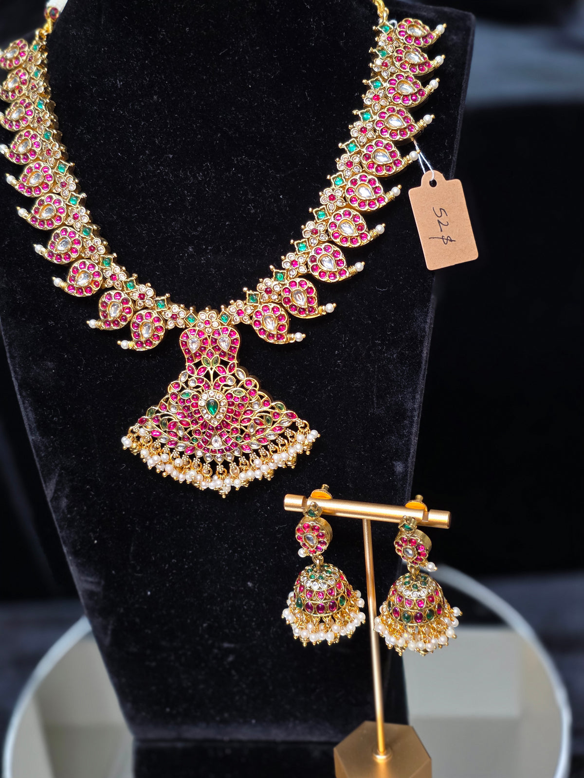 Mid length mango kundan  necklace set