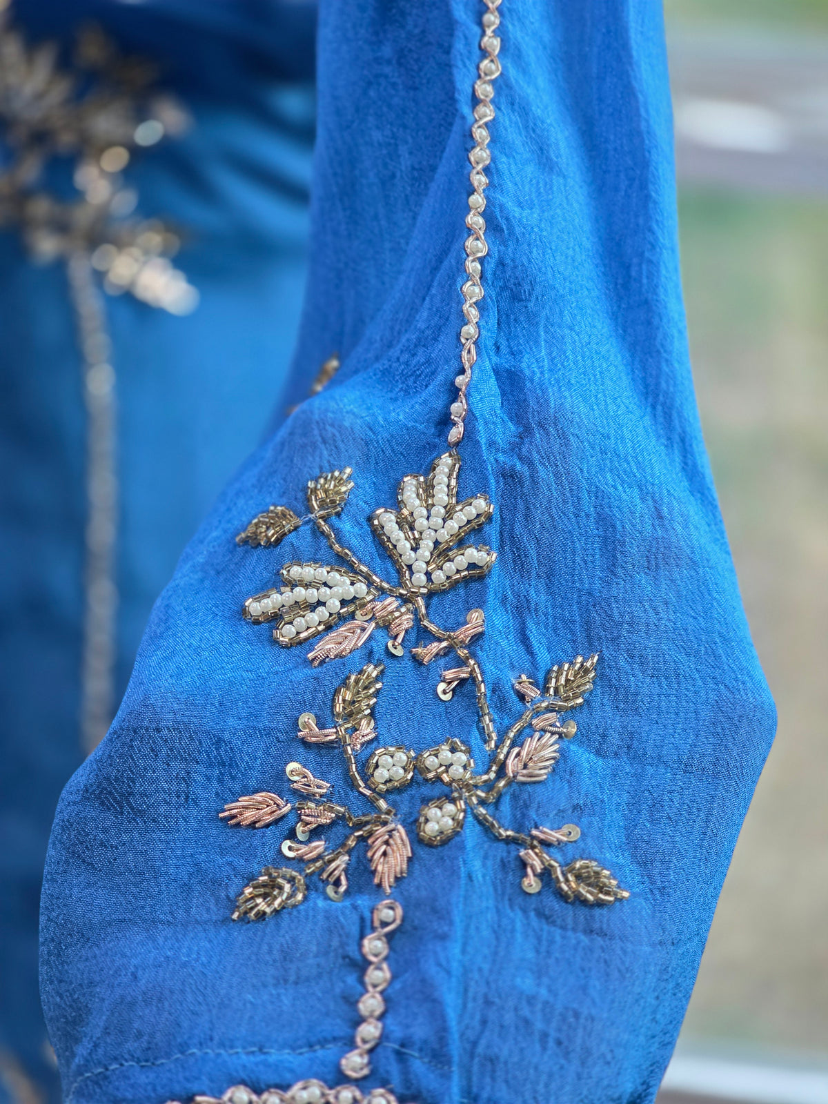 Royal Blue Chinon Silk Hand-Embroidered Suit Set with Dupatta & Pants – 3 Piece Partywear