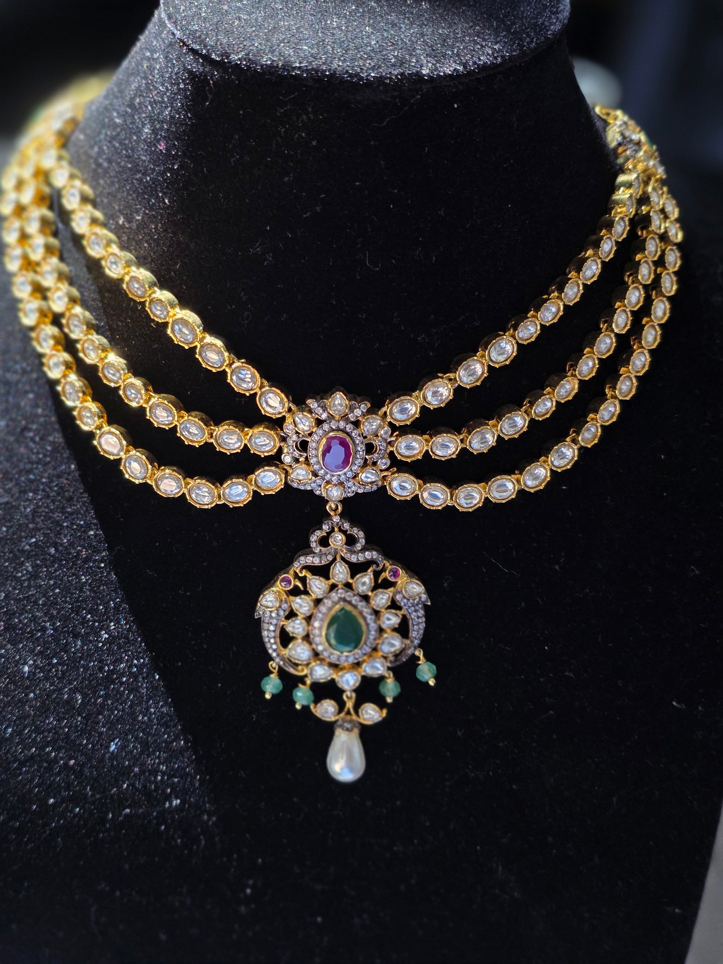 3-Layered Moissanite Rani Necklace with Victorian Finish Locket Set